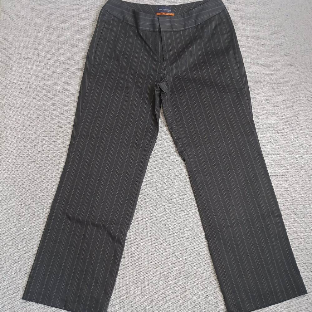 Dockers Dress Pants Womens 12 Medium Gray Excellent Pinstripe Stain Defender